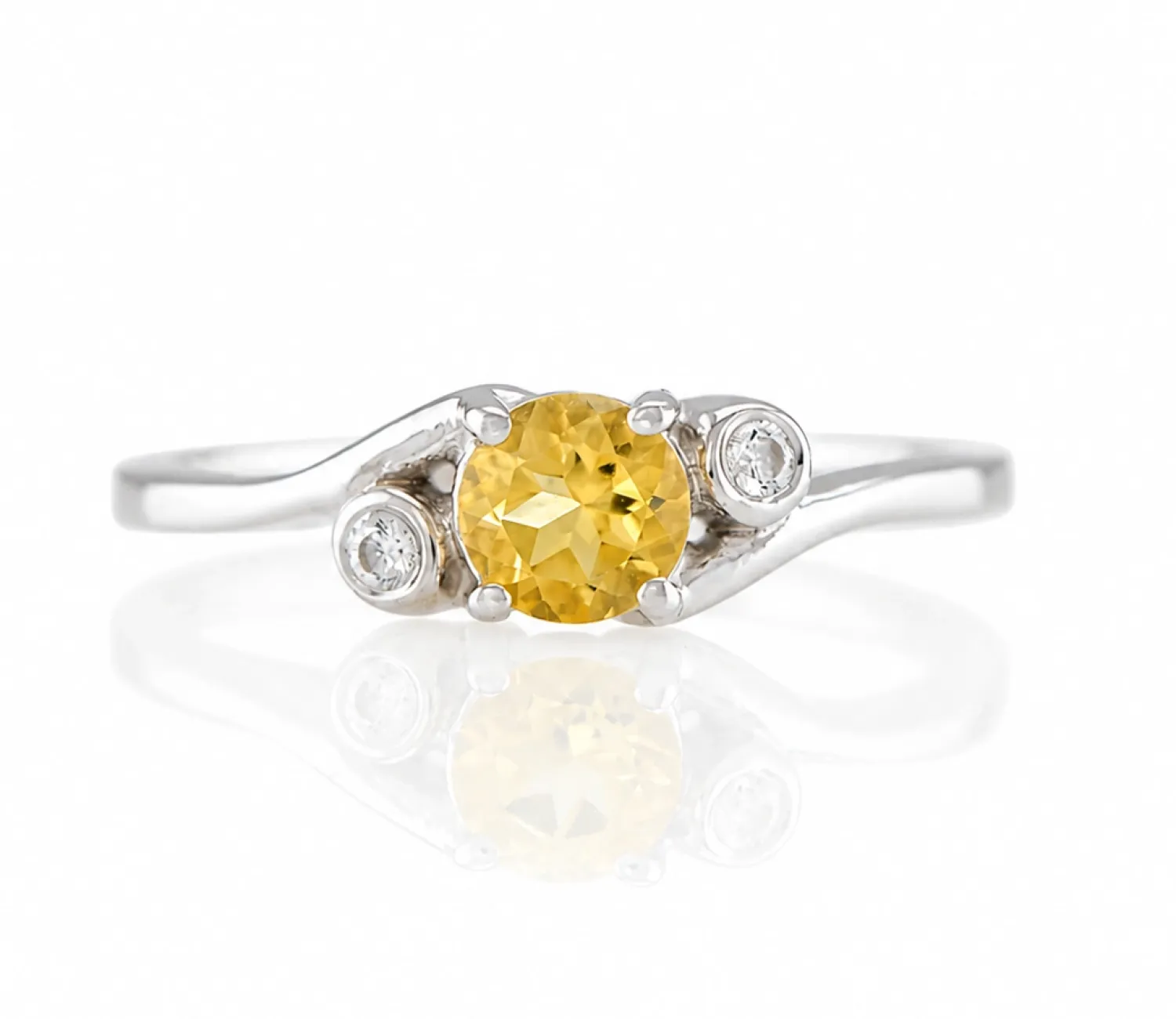 Пръстен с Цитрин