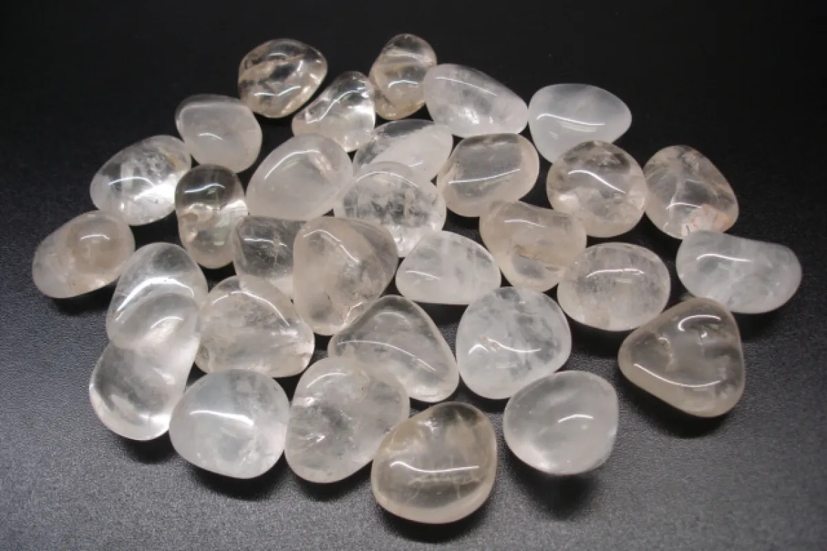 Кварц - Планински кристал 1кг.