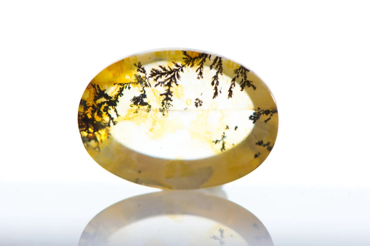Кварц Кабушон